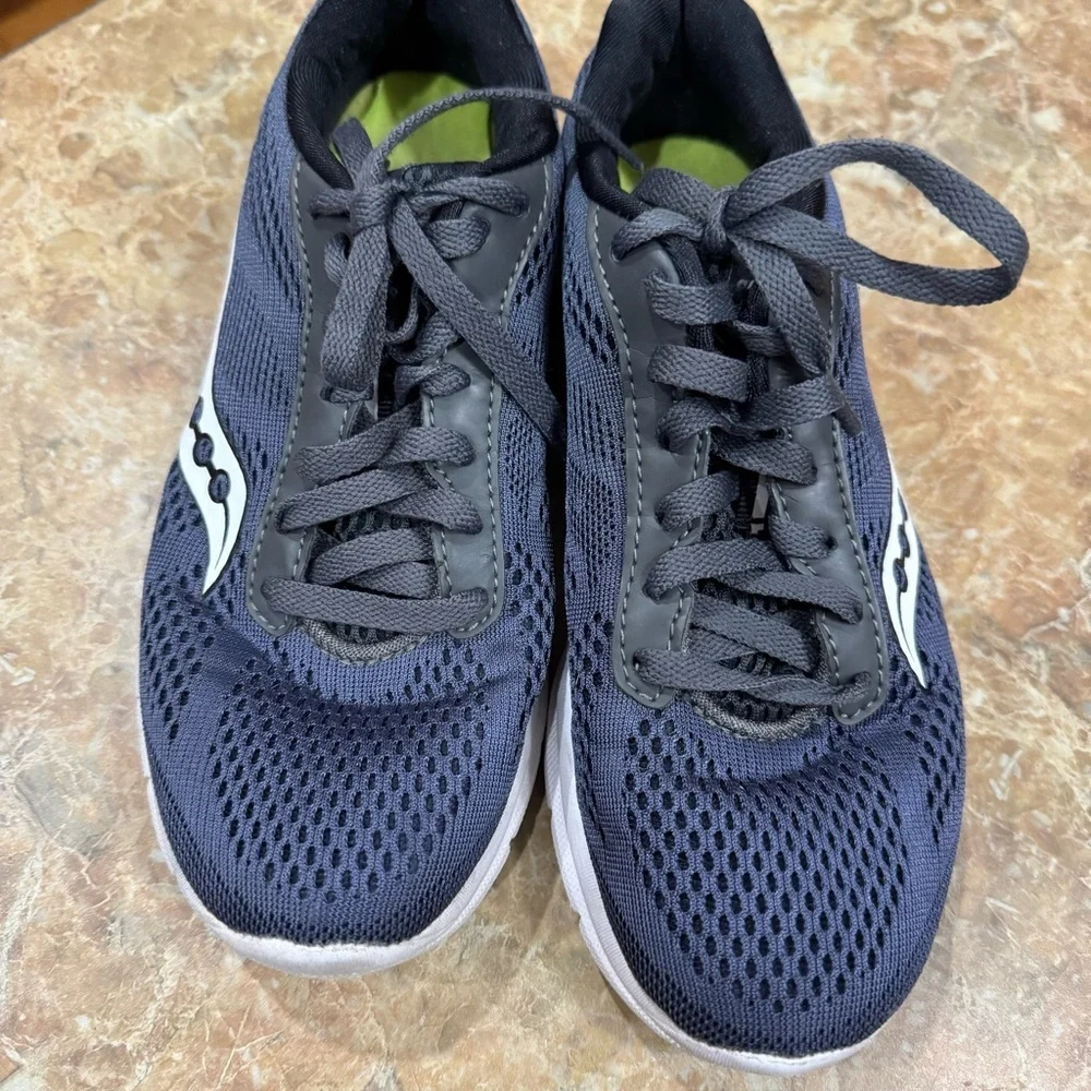 Saucony Grid Ideal Shoes Womens Size 6.5 Navy White Athletic Running Sneakers